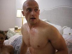 Kont, Grote mammen, Bedriegen, Erotisch, Sperma in gezicht, Man, Kut duiken, Kousen