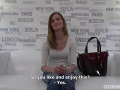 Enthousiasteling, Auditie, Pijpbeurt, Tsjechisch, Handbeurt, Hardcore, Geschoren, Onder de rok