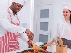 Grosser arsch, Grosser schwanz, Blasen, Absätze, Interrassisch, Lingerie, Milf, Titten