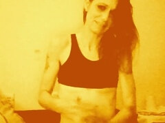 素人, デカチン, お婆さん, オーガズム, 穴開きパンティ, 小柄, ガリガリ, ペニスバンド