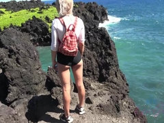 ビーチ, ブロンド, フェラチオ, 指いじり, 手コキする, アウトドア, ハメ撮り, 濡れ