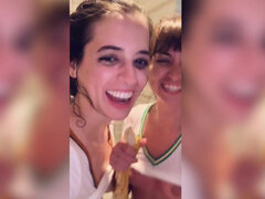 Cocina, Lesbiana, Masturbación, Natural, Ducha, Apretado, Tetas