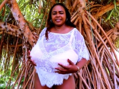 Maja meets Miosotis - Mio-s White Lingerie Strip