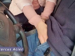 Blasen, Paar, Sperma im mund, Spermaladung, Handjob, Küssen, Mutti, Im freien