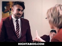 Sucer une bite, Femme couguar, Groupe, Mère que j'aimerais baiser, Orgie, Tabou, Professeur, Pute