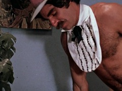 Tetas grandes, Clásico, Corridas, Sexo duro, Clasico