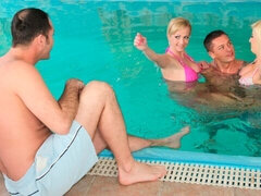 Lieveling, Grote kont, Grote lul, Grote mammen, Blond, Hondjeshouding, Kwartet, Mager