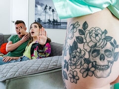 18 jahre, Grosser arsch, Grosse titten, Blasen, Hundestellung, Frau frau mann, Milf, Dürr