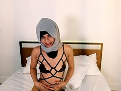 18 jahre, Arabisch, Blasen, Cfnm, Spermaladung, Rau, Scherzbold, Jungendliche (18+)