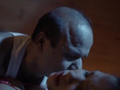 Horny Indian babe crazy porn video