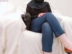 Boss takes advantage of his secretary Leyla Sefidbarfi with some anal action