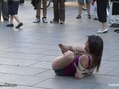 Bizarre, Domination, Groupe, Hard, Humiliation, De plein air, Public, Voyeur