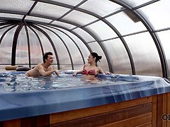 ビキニ, 茶髪の, 爸, 顔射, キス, プール, オマンコ, ティーン