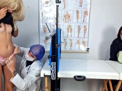 Stepmom and her stepdaughter get pleasure from the doctor during a gynecologist visit