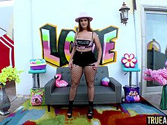 Grosser schwanz, Besamung, Hd, Masturbation, Rotschopf, Arsch lecken, Rasiert, Spielzeuge