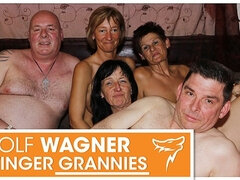 Enthousiasteling, Pijpbeurt, Groepseks, Handbeurt, Hd, Likken, Moeder, Tieten likken