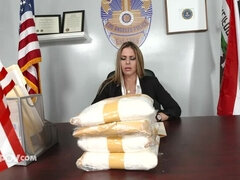 Американки, Большая жопа, Собачьи, Белье, В офисе, Полиция, От первого лица, Чулки