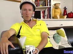 Pijpbeurt, Bruinharig, Oudere vrouw, Europees, Sperma in gezicht, Hakken, Rijpe lesbienne, Kousen