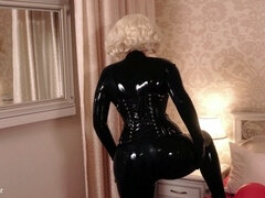 Amateur, Anal, Conversation vulgaire, Femme dominatrice, Allemand, Latex, Masturbation, Mère que j'aimerais baiser