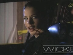 Blond, Pijpbeurt, Hondjeshouding, Buiten, Politie, Geschoren, Tiener, Tieten likken