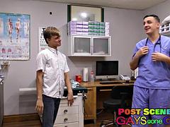 Blonde, Médecin, Fétiche, Doigter, Gyneco, Adolescente, Nénés