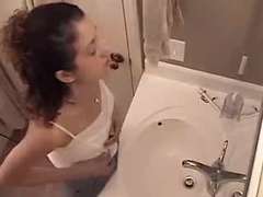 Amateur, Salle de bains