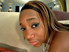 Gros cul, Grosse bite, Noire, Sucer une bite, Tir de sperme, Noir ébène, Branlette thaïlandaise, Hard