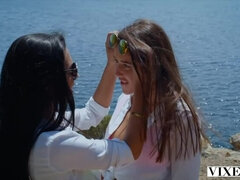 Минет, Собачьи, Две девушки, Поцелуи, Лизание, На природе, Наездница, Сиськи