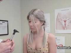 アナル, お尻, ブロンド, フェラチオ, 指いじり, ハードコア, ティーン, ユニフォーム