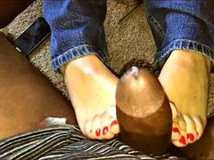 Любители, Большой член, Черные, Черненькие, Фут фетиш, Дрочка ногами