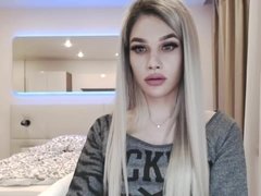 18-Year-Old Skinny TS Blond Hair Babe Cam Show