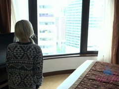 Leie, Blondine, Fussjob, Freundin, Brille, Pov, Muschi, Titten