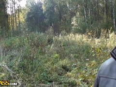 アナル, 茶髪の, 顔射, オナニー, アウトドア, 穴開きパンティ, 公共, 三人