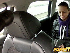 Amateur, Sucer une bite, Attrapée, Fait maison, De plein air, Public, Réalité, Espionne