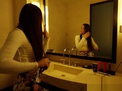 Achter de coulissen, Pijpbeurt, Rondborstig, Handbeurt, Hardcore, Moeder, Orgasme, Kut duiken