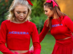 69, Pom pom girl, Marrant, Léchez, Seins naturels, Orgie, Culottes ou slips, Chatte