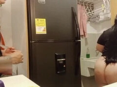 Lamer culo, Gorda, Gordita, Gorda, Latina, Lamidas, Mucama, Tetas naturales