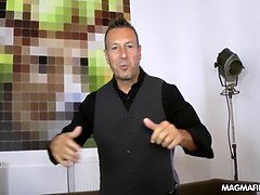 In den arsch, Vollbusig, Schwanz, Aufs gesicht abspritzen, Klaffend, Absätze, Lecken, Milf