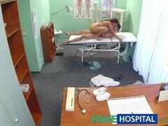 Blasen, Tschechisch, Prüfung, Massage, Krankenschwester, Realität, Titten, Spanner