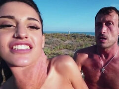 Noire, Sucer une bite, Mère que j'aimerais baiser, De plein air, Actrice du porno