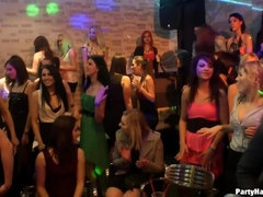 素人, ブロンド, フェラチオ, 着衣女と全裸男, 気狂い, ダンス, 女, 下着