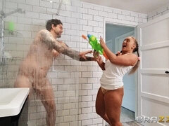 お尻, フェラチオ, 巨乳な, 捕まる, 魅力的, シャワー, オッパイの, 濡れ