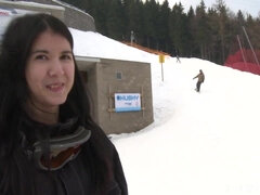 Gros cul, Gros seins, Sucer une bite, Tchèque, Pov, Réalité, Adolescente, Nénés