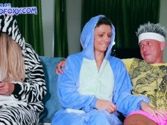 Short-haired girl Lisa Fox almost caught having risky public sex