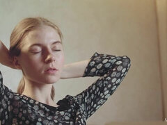 Arsch, Fingern, Lingerie, Masturbation, Solo, Entkleiden, Jungendliche (18+), Titten