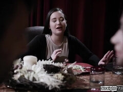 Grosse titten, Blasen, Braunhaarige, Gruppe, Hardcore, Hd, Milf, Zierlich