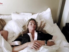 Grote mammen, Blond, Lesbisch, Moeder die ik wil neuken