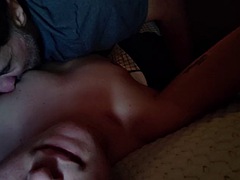 Amateur, Aisselle, Couple, Homosexuelle, Fille latino, Mamelons, Pov, Suçant