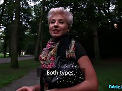 Coche, Corridas, Corridas faciales, Hd, Madres para coger, Al aire libre, Público, Sexo fuerte