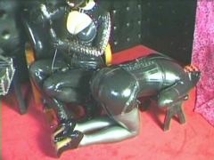 Anaal, Bondage discipline sadomasochisme, Bruinharig, Fetisj, Latex